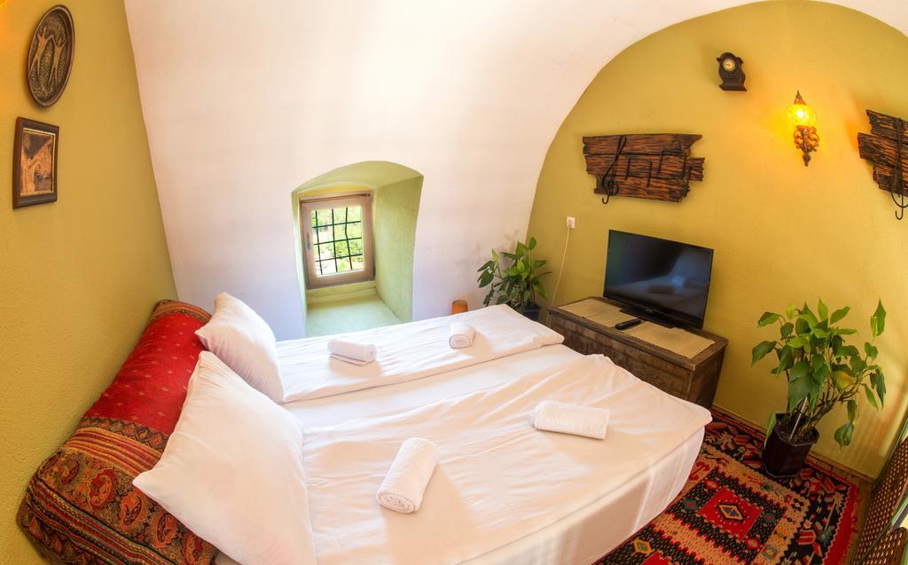 Cozy Studio Apartment Next To The Old Bridge Mostar Exterior photo
